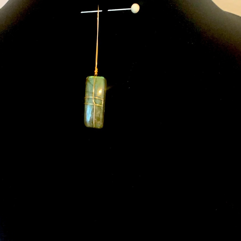 Handmade 14kt Gold Labardorite Pendant
